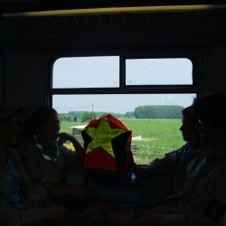 .met de trein naar antwerpen - Scouts en Gidsen Zaventem 